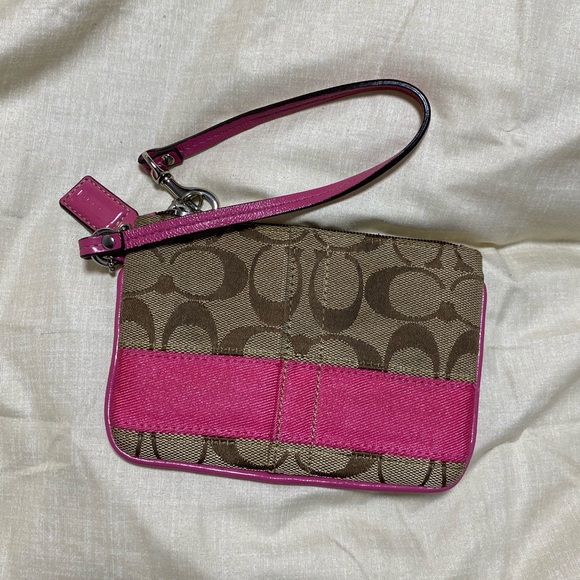 Coach Signature Wristlet Brown/Pink - Picture 7 of 9